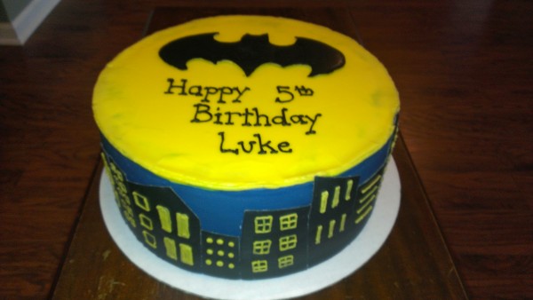 Batman City Scape Cake